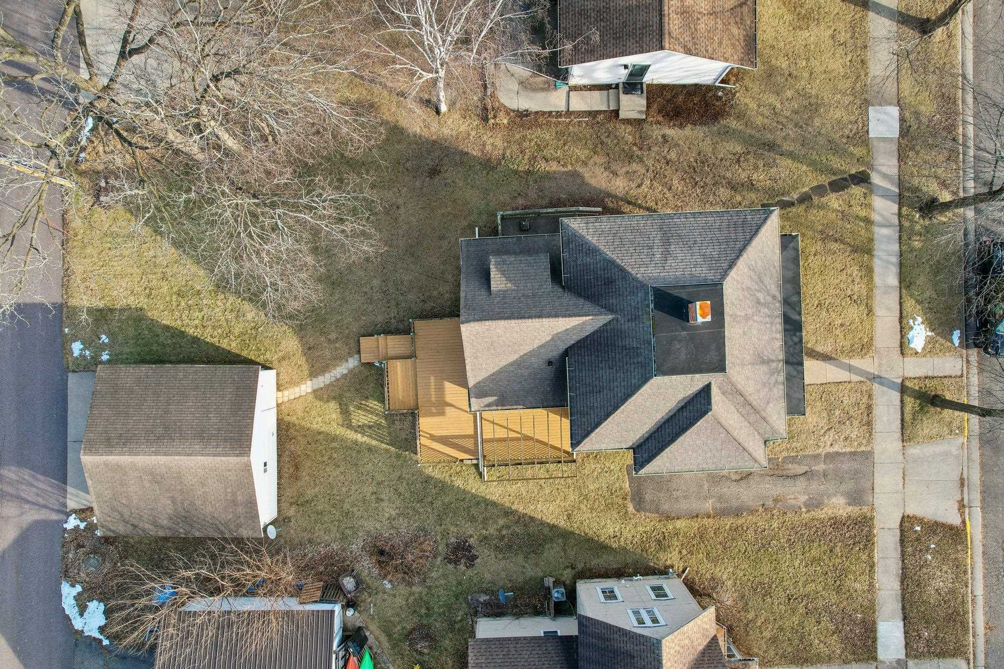 Baraboo, Wisconsin 53913, United States, 4 Bedrooms Bedrooms, ,3 BathroomsBathrooms,Residential,Active,19158