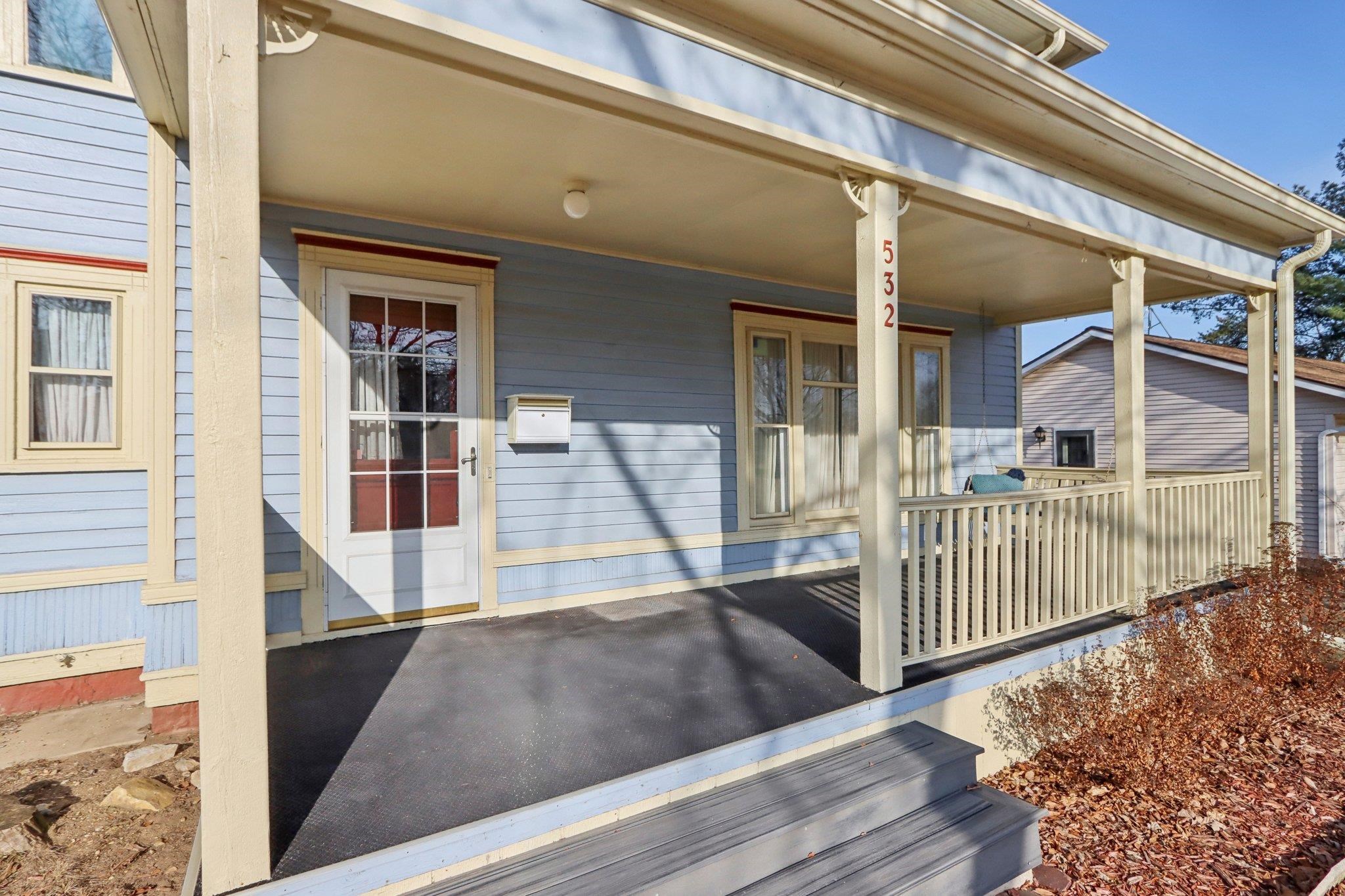 Baraboo, Wisconsin 53913, United States, 4 Bedrooms Bedrooms, ,3 BathroomsBathrooms,Residential,Active,19158