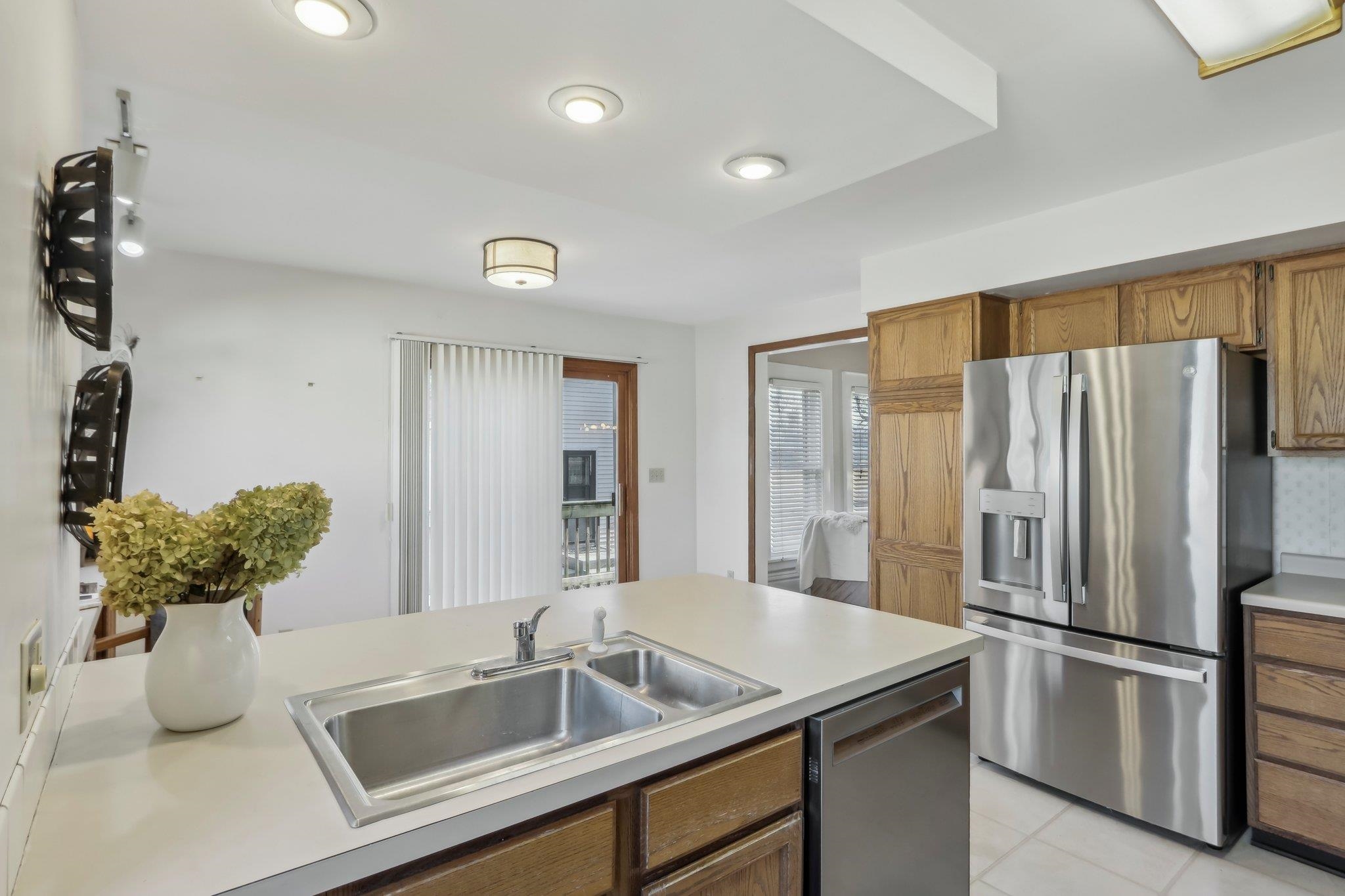 Baraboo, Wisconsin 53913, United States, 4 Bedrooms Bedrooms, ,3 BathroomsBathrooms,Residential,Active,19158