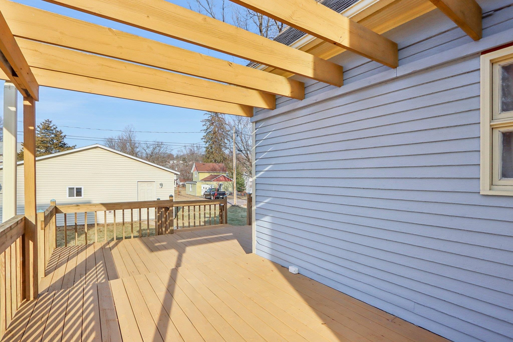 Baraboo, Wisconsin 53913, United States, 4 Bedrooms Bedrooms, ,3 BathroomsBathrooms,Residential,Active,19158