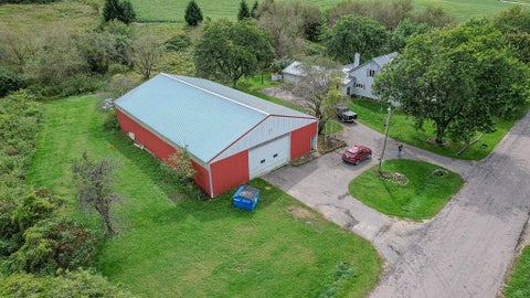 Photo of 29574 Outlook Road, Elroy, WI 53929 (MLS # 2032858)