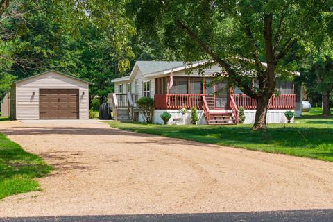 Photo of 532 Feather Trail, Nekoosa, WI 54457 (MLS # 2006317) Photo of 532 Feather Trail, Nekoosa, WI 54457 (MLS # 2006317)