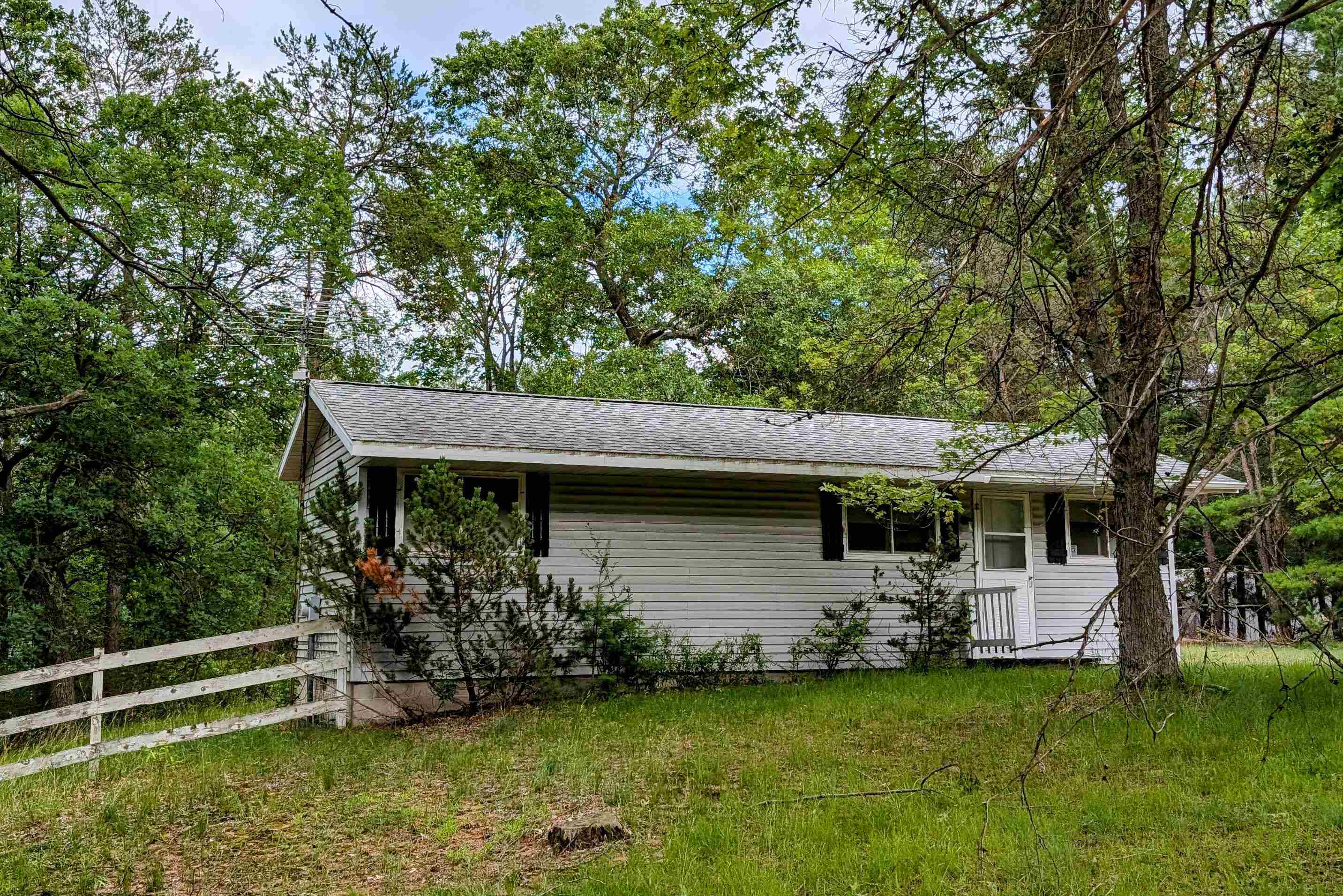 Friendship, Wisconsin 53934, United States, 1 Bedroom Bedrooms, ,1 BathroomBathrooms,Residential,Active,163565