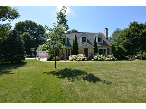 Photo of 5601 Lake Mendota Drive, Madison, WI 53705 (MLS # 2027725)