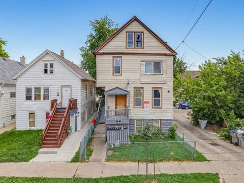 Photo of 2258 S 17th Street, Milwaukee, WI 53215 (MLS # 2028568)