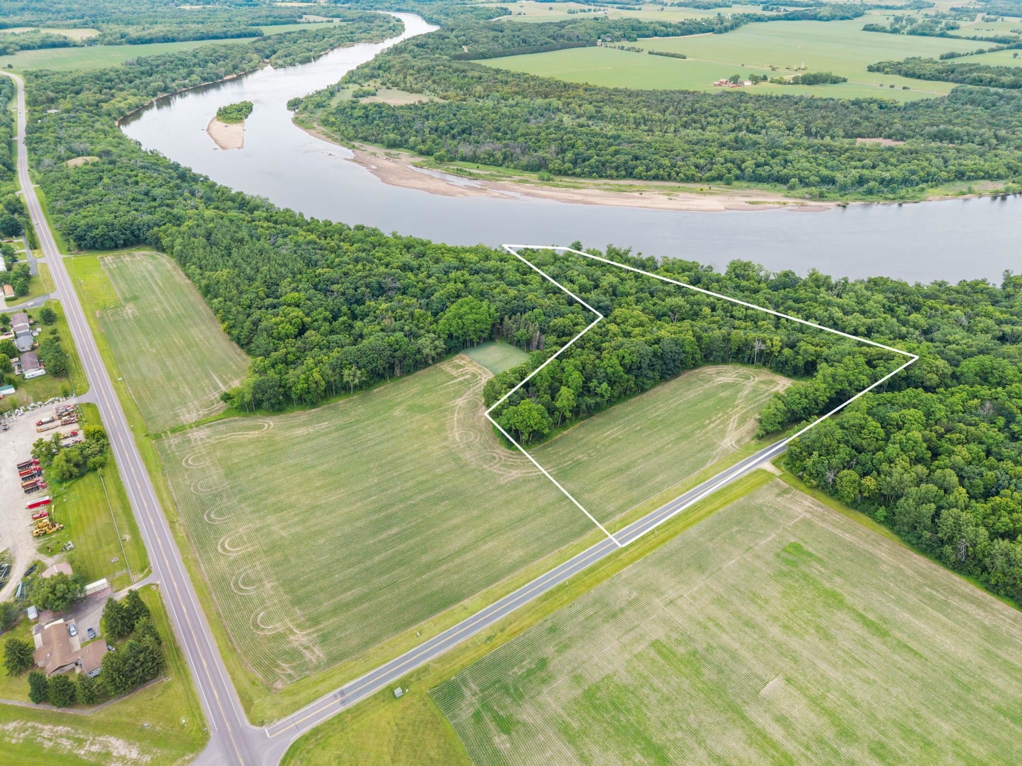 10.97+/- Acres Highway T