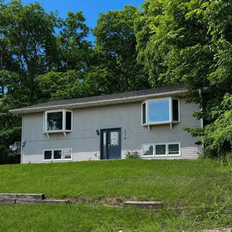 Photo of 514 9th Avenue, Baraboo, WI 53913 (MLS # 2026356)