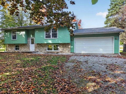 Photo of 6204 County N Road, Pickett, WI 54964 (MLS # 2034961)