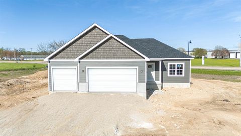Photo of 1732 E Kyle Circle, Beloit, WI 53511 (MLS # 2019048)