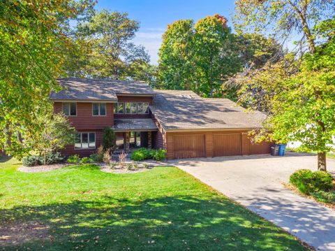 Photo of 1591 Maricopa Drive, Oshkosh, WI 54904 (MLS # 2010745) Photo of 1591 Maricopa Drive, Oshkosh, WI 54904 (MLS # 2010745)