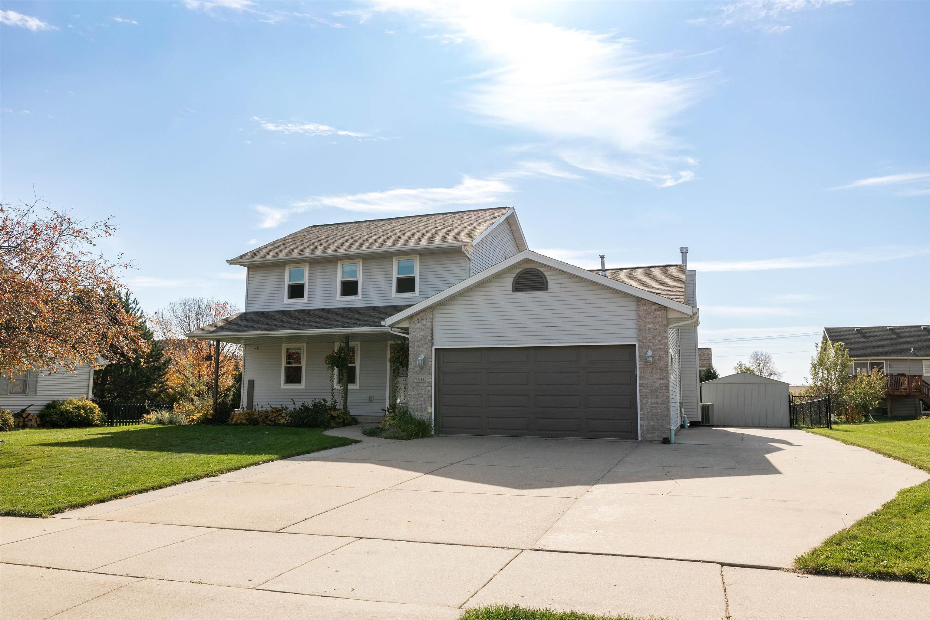 750 Leeward Lane