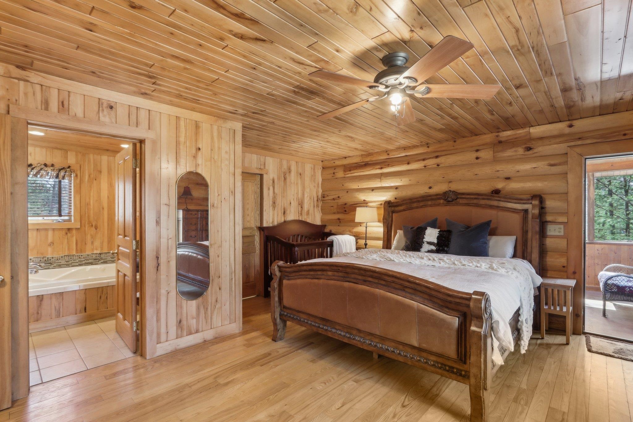 Reedsburg, Wisconsin 53959, United States, 4 Bedrooms Bedrooms, ,5 BathroomsBathrooms,Residential,Active,91169