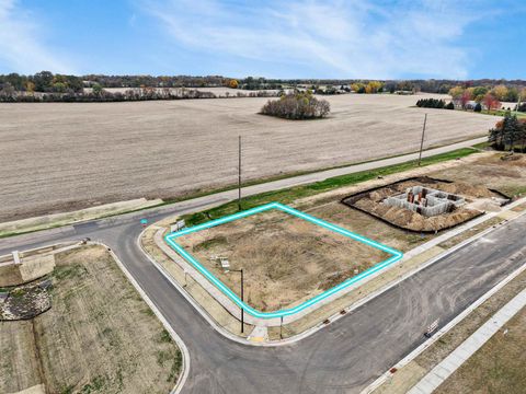 Photo of 317 Dahlia Drive, Stoughton, WI 53589 (MLS # 2020961)