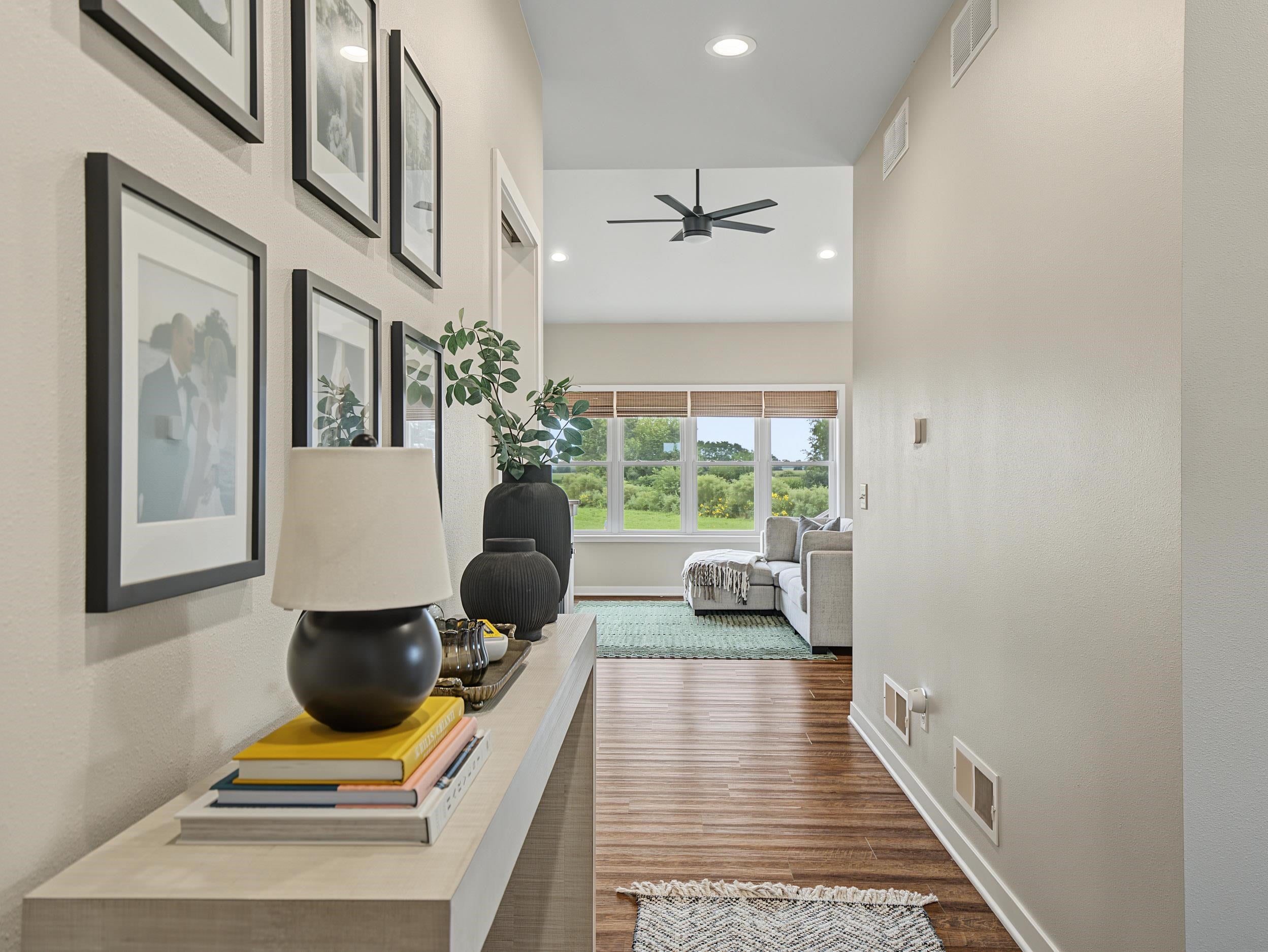 727 Badger Drive - Photo 4