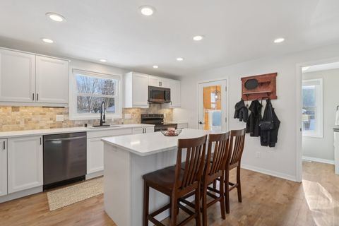 Tiny photo for 126 Reagles Street, Arlington, WI 53911 (MLS # 2013489)