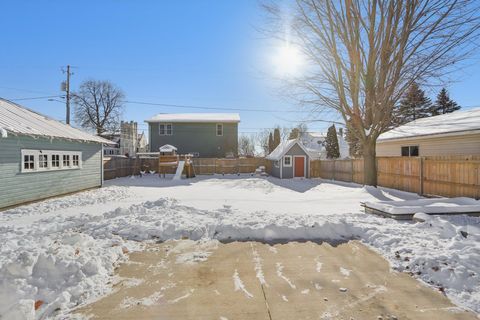Tiny photo for 126 Reagles Street, Arlington, WI 53911 (MLS # 2013489)