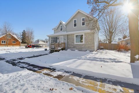 Tiny photo for 126 Reagles Street, Arlington, WI 53911 (MLS # 2013489)