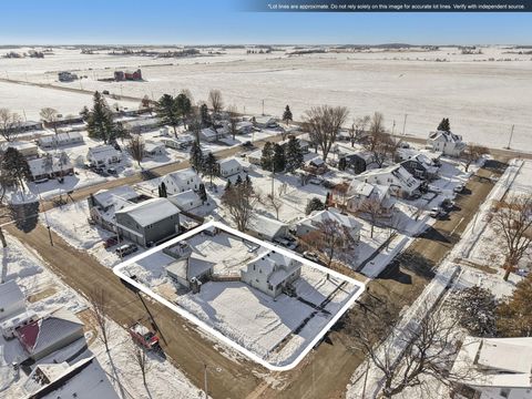 Tiny photo for 126 Reagles Street, Arlington, WI 53911 (MLS # 2013489)