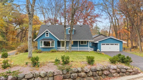 Photo of 140 Alcan Drive, Baraboo, WI 53913 (MLS # 2035640)