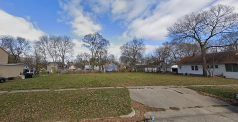 Photo of 327 Kenwood Avenue, Beloit, WI 53511 (MLS # 2016476)