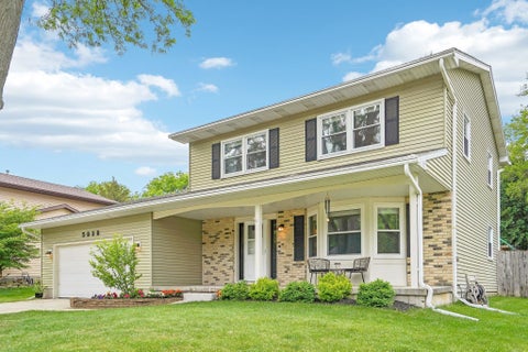 Photo of 5838 Roanoke Drive, Fitchburg, WI 53719 (MLS # 2024904)
