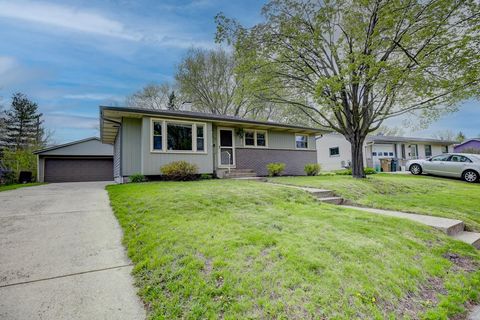 Photo of 825 Northland Drive, Madison, WI 53704 (MLS # 2021883)