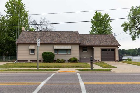 Photo of 329 Underwood Avenue, Montello, WI 53949 (MLS # 2025772)