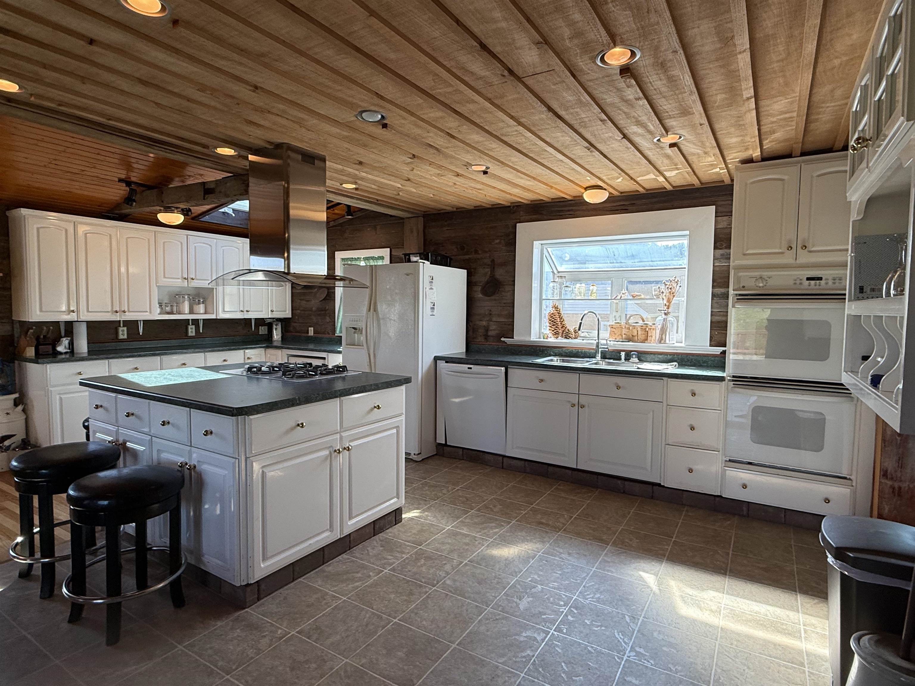33759 Cottontail Lane