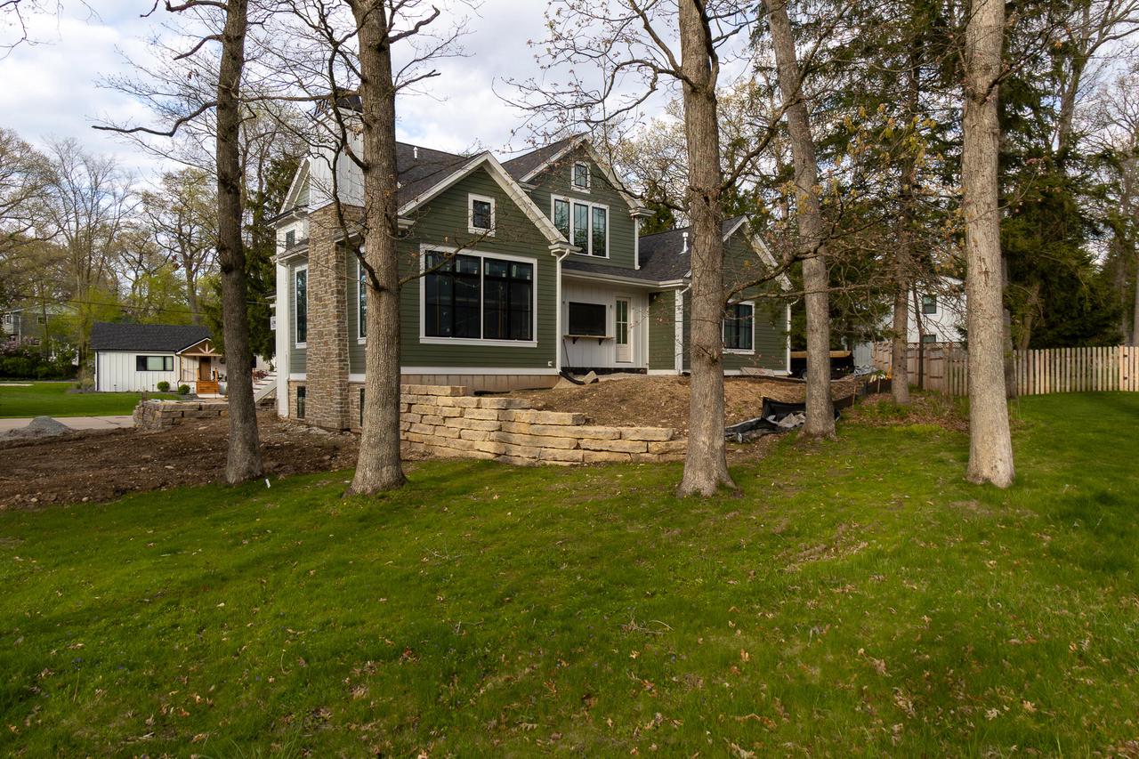 Photo 1 of 27 — 327 Church Drive, Fontana, WI 53125