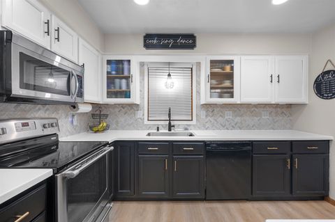 Photo of 2107 Meadowlark Drive, Janesville, WI 53546 (MLS # 2013062)