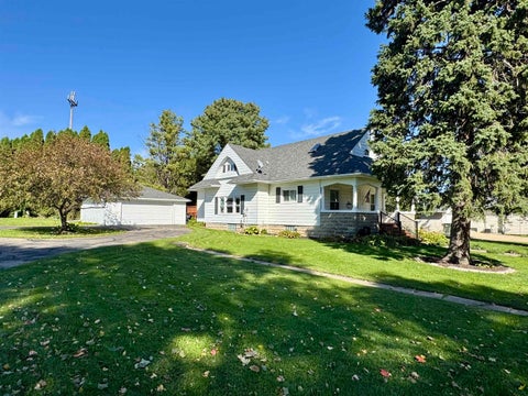 Photo of 880 9th Street, Fennimore, WI 53809 (MLS # 2034469)