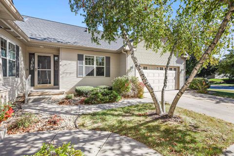 Photo of 7032 Havenswood Drive, Madison, WI 53718 (MLS # 2010399)