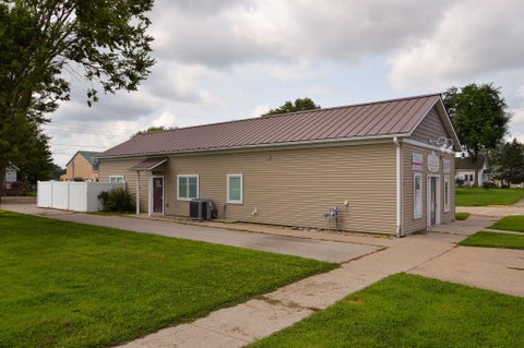 Photo of 1201 S Beaumont Road, Prairie Du Chien, WI 53821 (MLS # 2030474)