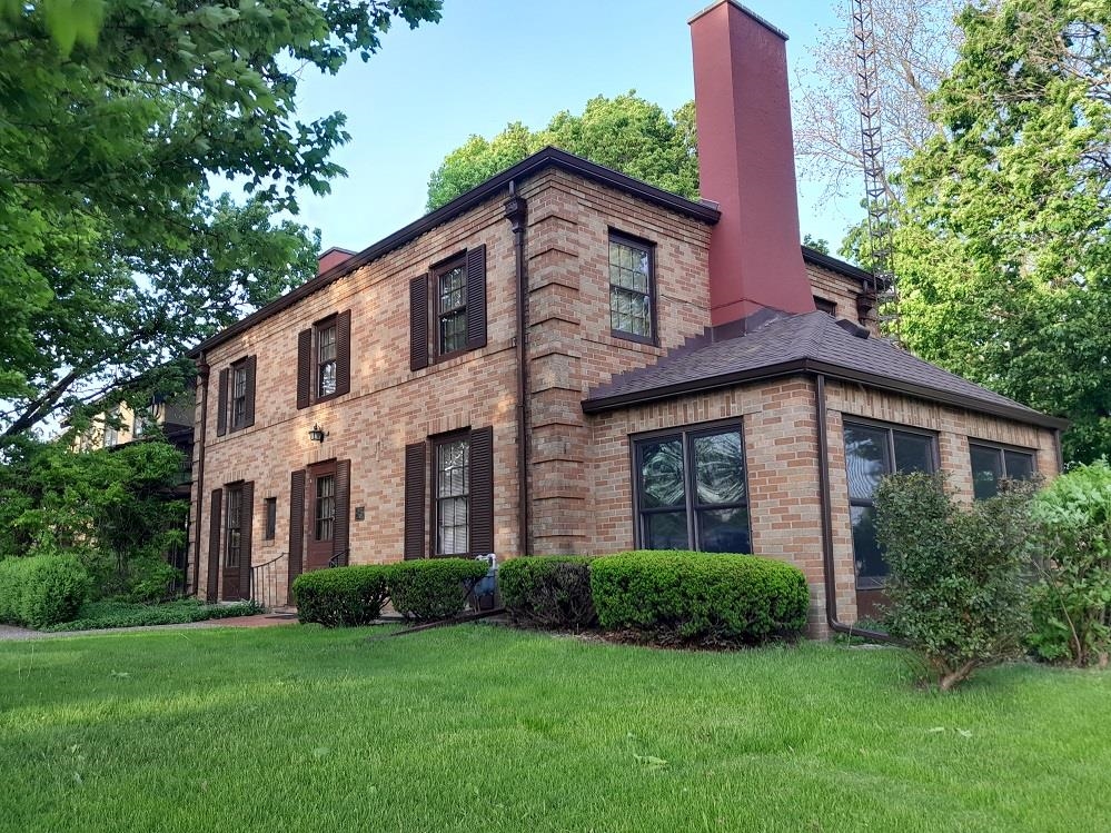 185 Bayley Avenue