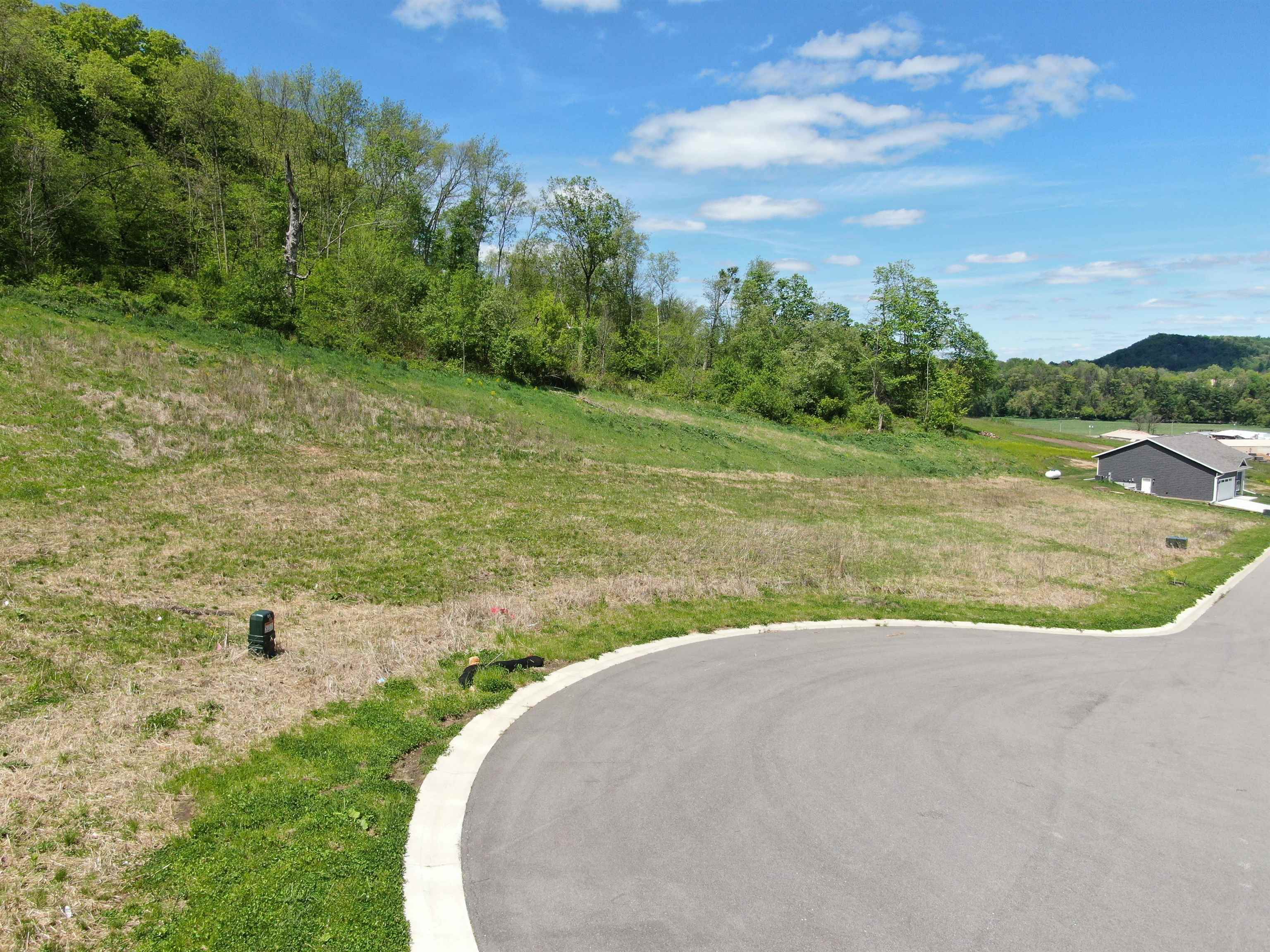 Lot 28 Woods Trail