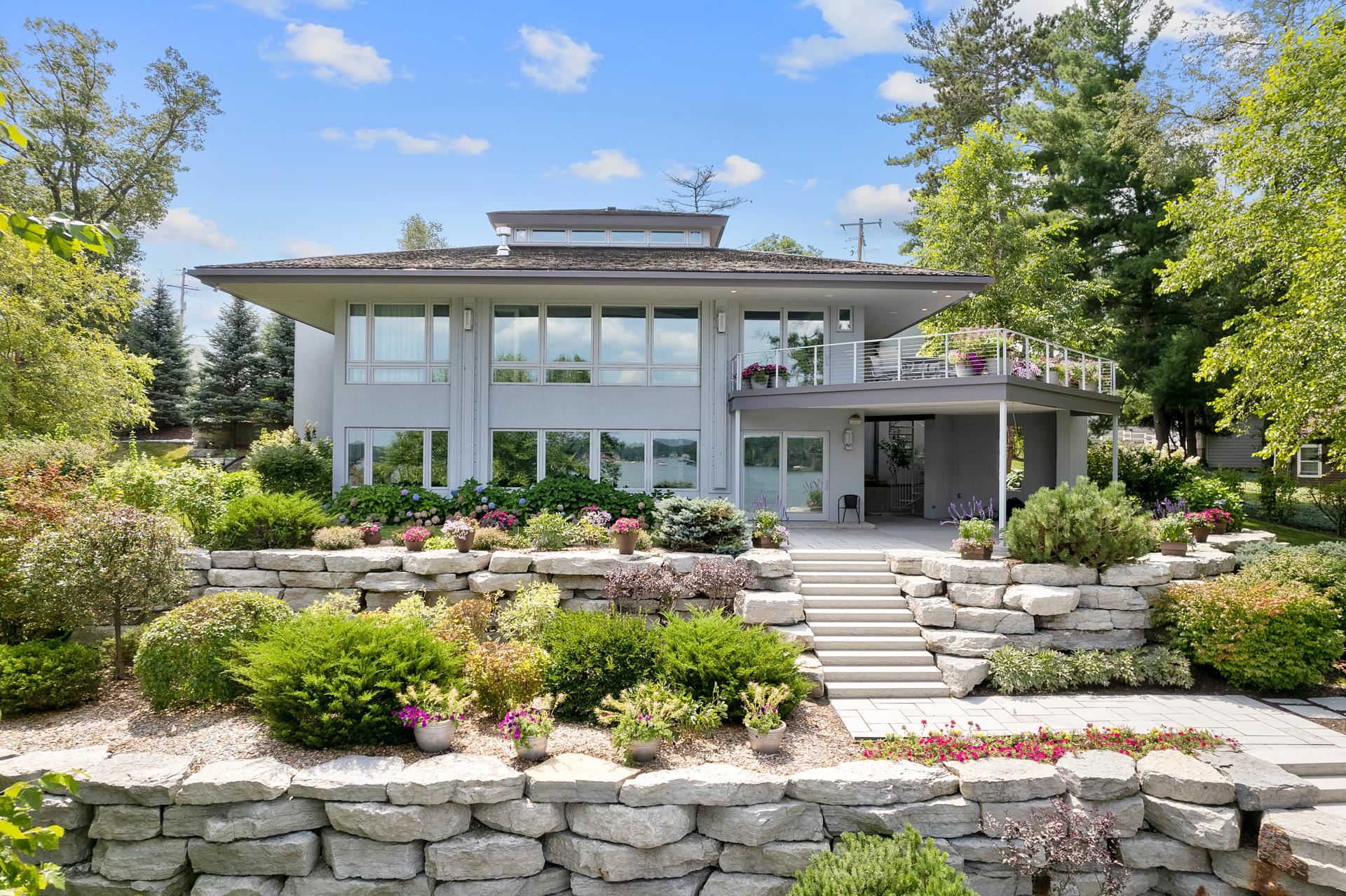 521 Canyon Circle