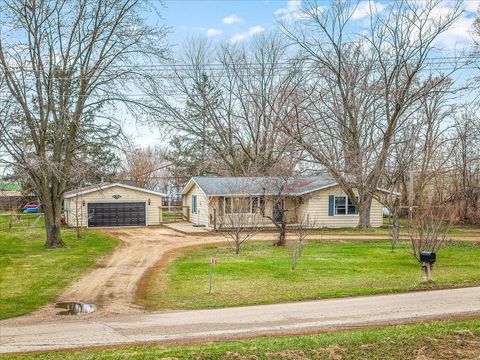 Photo of 7114 S Patrick Road, Beloit, WI 53511 (MLS # 2020915)