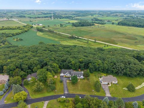 Tiny photo for N5383 Buena Vista Drive, Fond Du Lac, WI 54937 (MLS # 2011944)