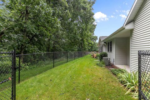 Tiny photo for N5383 Buena Vista Drive, Fond Du Lac, WI 54937 (MLS # 2011944)