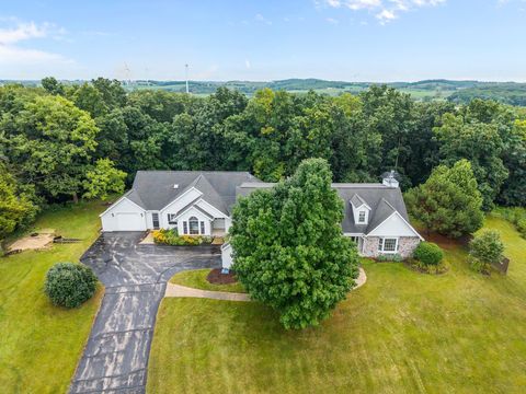 Tiny photo for N5383 Buena Vista Drive, Fond Du Lac, WI 54937 (MLS # 2011944)