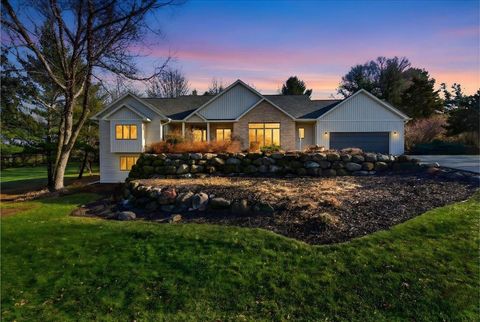 Photo of 8328 N Cemetery Road, Evansville, WI 53536 (MLS # 2015200)