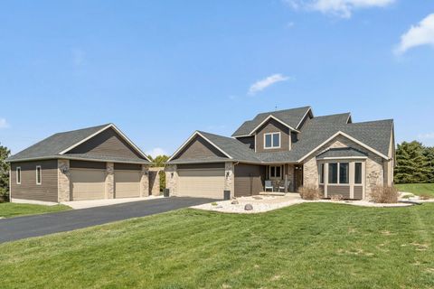 Photo of 3617 E Rovi Drive, Milton, WI 53563 (MLS # 2019976)