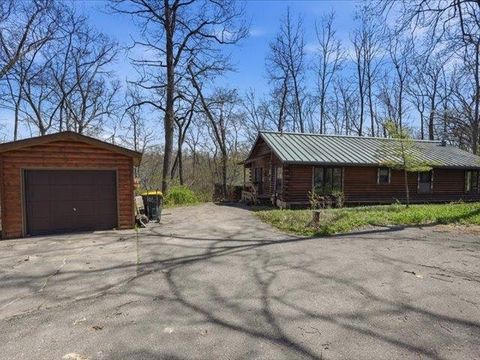 Photo of 540 Bowers Road, Belleville, WI 53508 (MLS # 2021755)