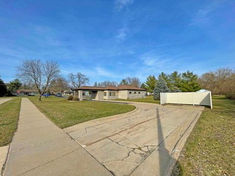 Tiny photo for 102 GILLETTE Street, Pardeeville, WI 53954 (MLS # 2012972)