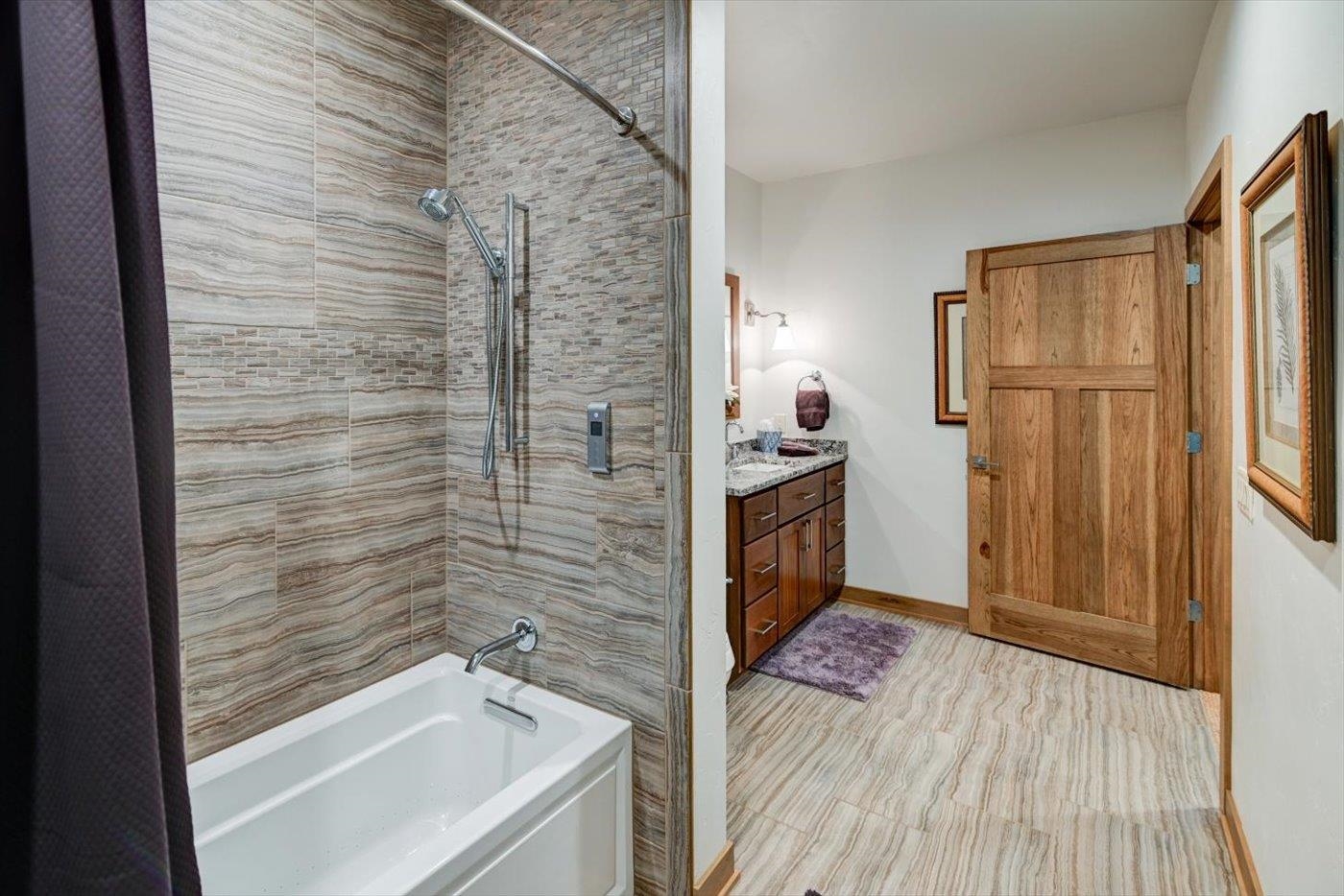 Edgerton, Wisconsin 53534, United States, 3 Bedrooms Bedrooms, ,3 BathroomsBathrooms,Residential,Active,139578