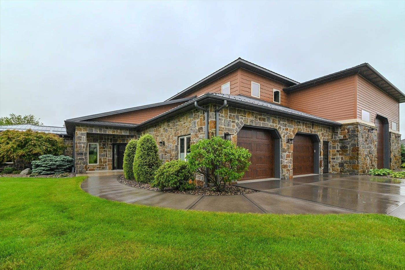 Edgerton, Wisconsin 53534, United States, 3 Bedrooms Bedrooms, ,3 BathroomsBathrooms,Residential,Active,139578