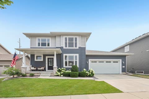 Photo of 4727 Catalina Parkway, McFarland, WI 53558 (MLS # 2030486)
