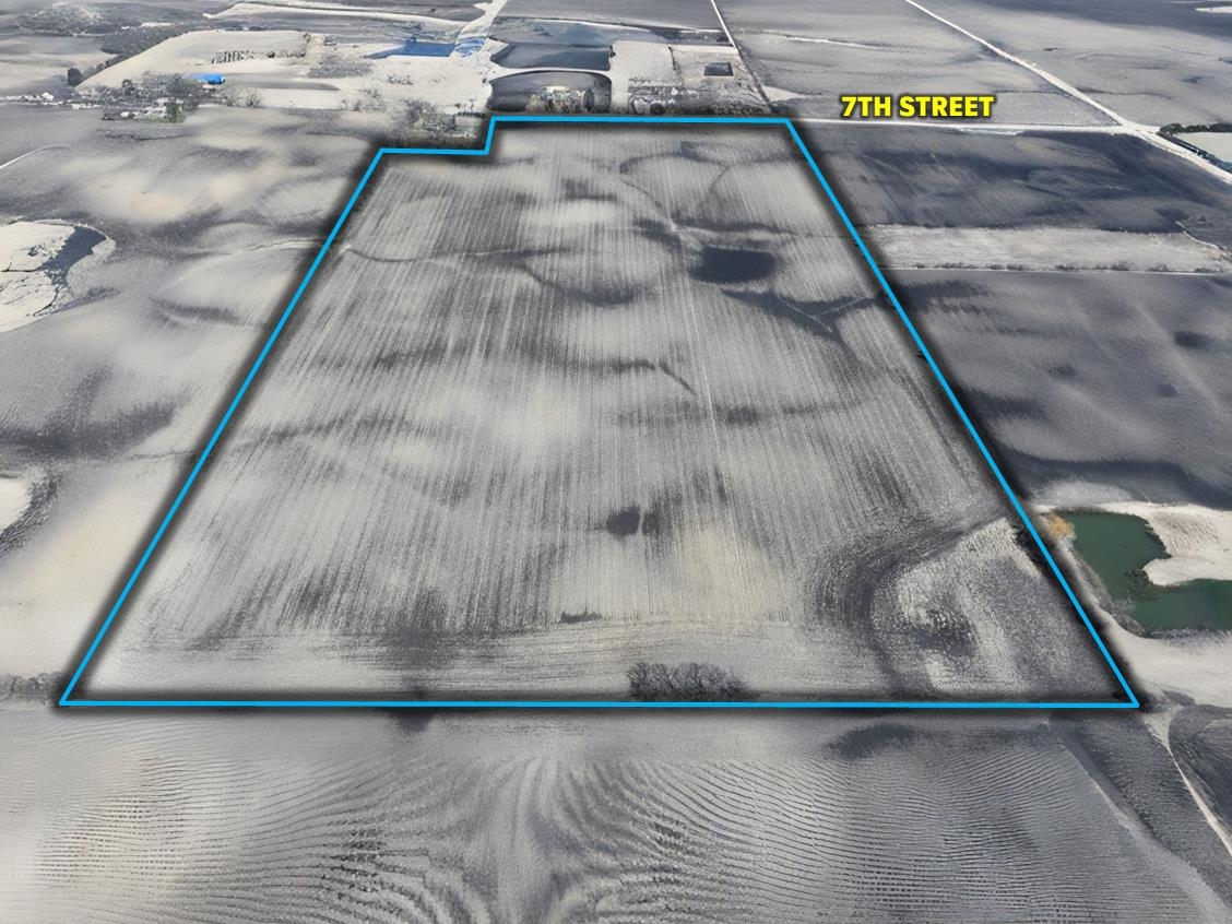 77.61 M/L Acres 7th Street