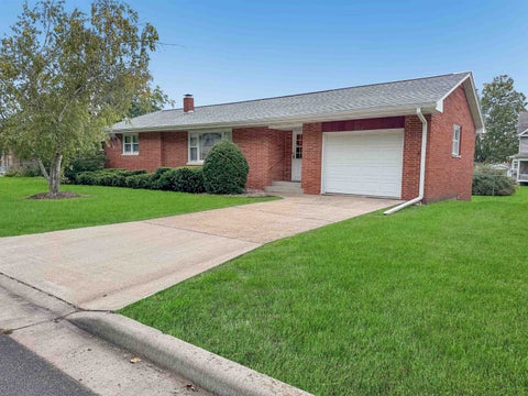 Photo of 214 E Bluff Street, Cassville, WI 53806 (MLS # 2033845)