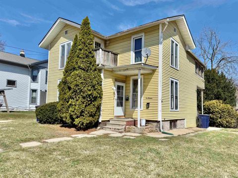 Photo of 414 N High Street, Janesville, WI 53548 (MLS # 2019133)